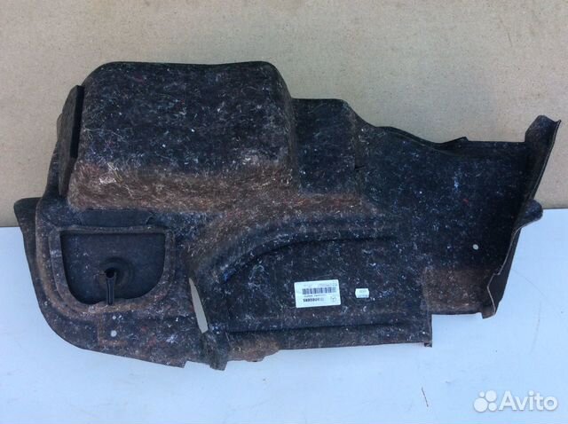 Обшивка багажника левая Mercedes W207 E