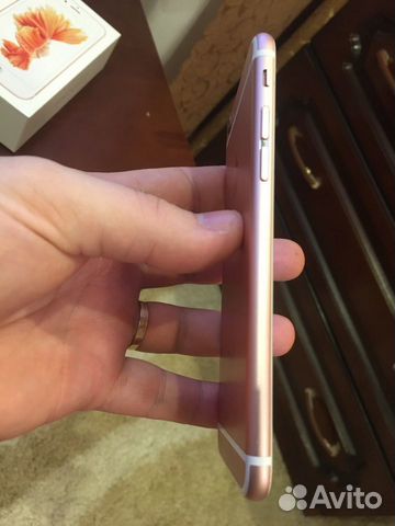 Телефон iPhone