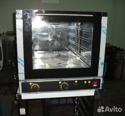 Печь конвекционная с пароувлажнением Tecnoeka