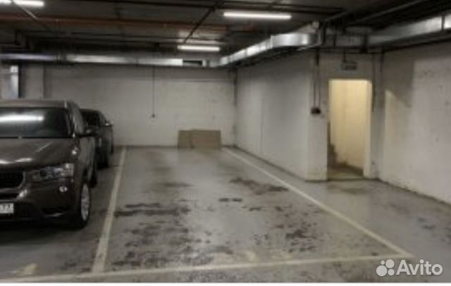 Машиноместо, 18 м² Машиноместо, 18 м²