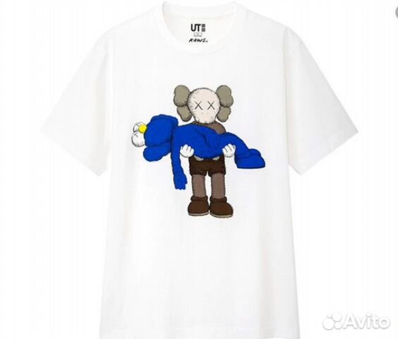 Футболки Kaws&Uniqlo