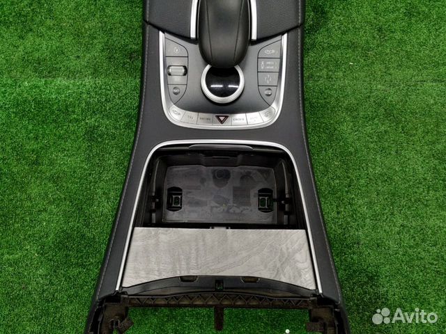 Подлокотник Mercedes-Benz S-Class W222 Подлокотник Mercedes-Benz S-Class W222