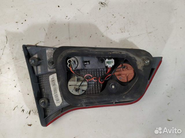 Фонарь в крышку правый 924044X000 Kia Rio 3 Фонарь в крышку правый 924044X000 Kia Rio 3