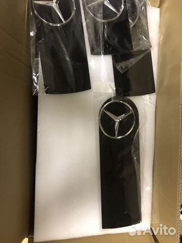 Эмблема на запасное колесо Mercedes Benz G class