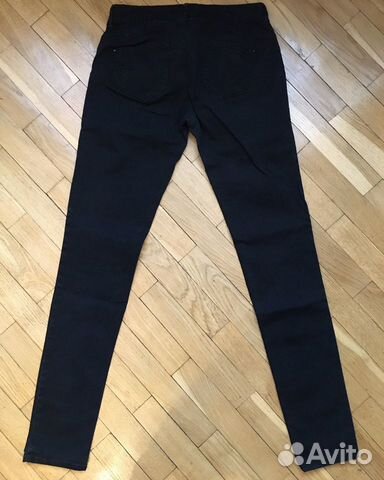 Джинсы чёрные