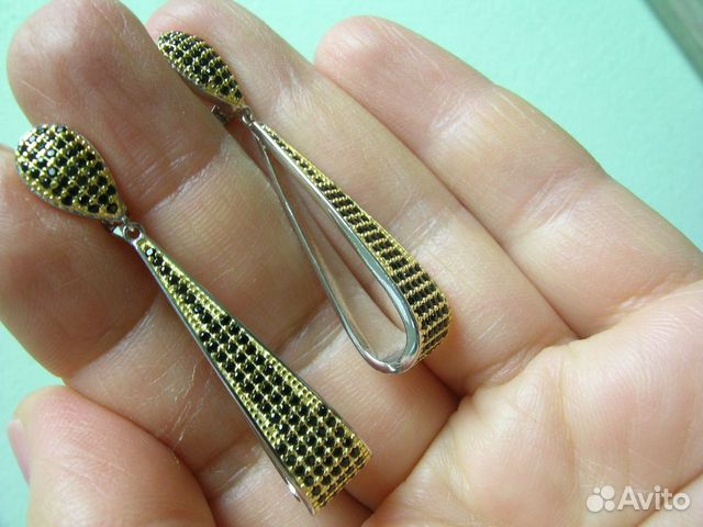 Крупные серебряные серьги со шпинелью. Новые Крупные серебряные серьги со шпинелью. Новые