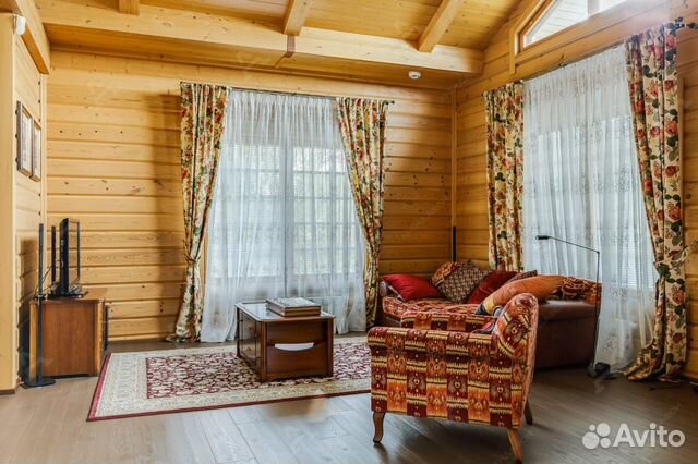 Дом 200 м² на участке 20 сот.