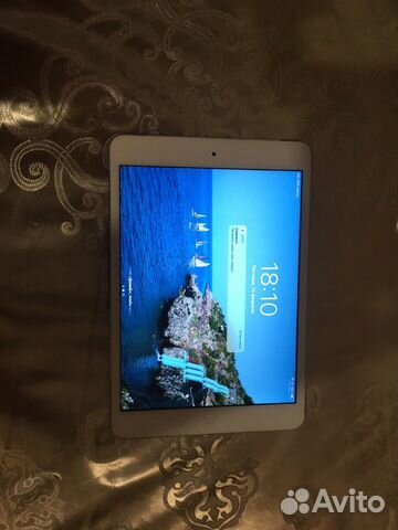 Продам iPad mini 2 lte