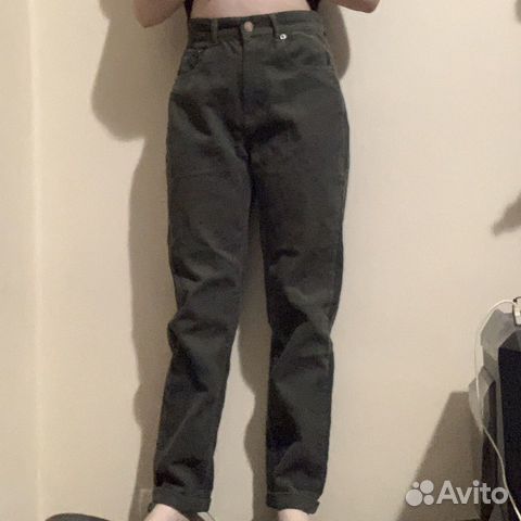 Вельветовые джинсы pull&bear болотного цвета Вельветовые джинсы pull&bear болотного цвета