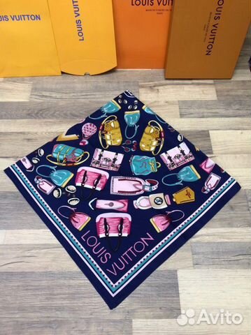 Новый женский шёлковый платок Louis Vuitton Новый женский шёлковый платок Louis Vuitton