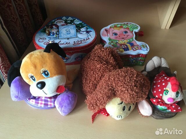 Коробки от новогодних подарков