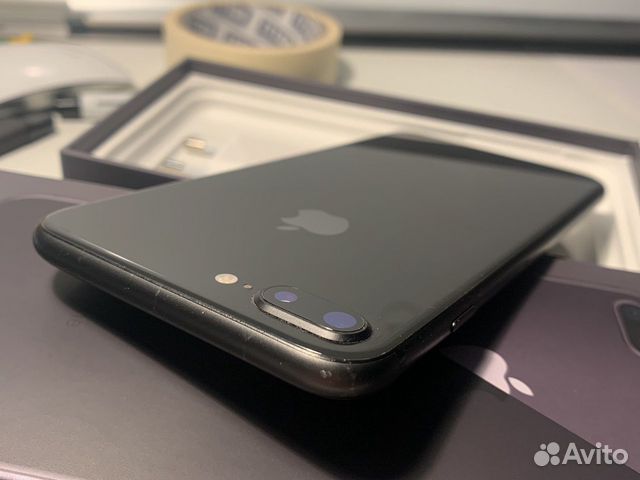 iPhone 8+ 64gb iPhone 8+ 64gb
