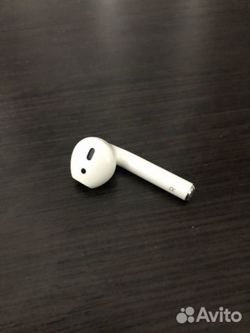 Беспроводные наушники AirPods 2 правый