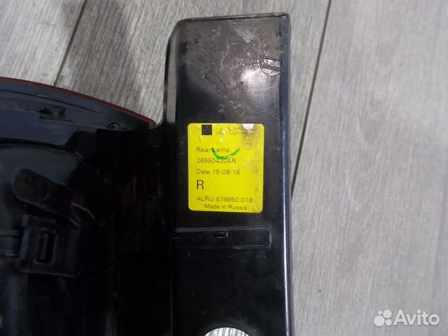 Фонарь правый бу Renault Duster рестайлинг OEM 265