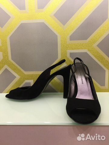 Новые туфли Diane von Furstenberg Новые туфли Diane von Furstenberg
