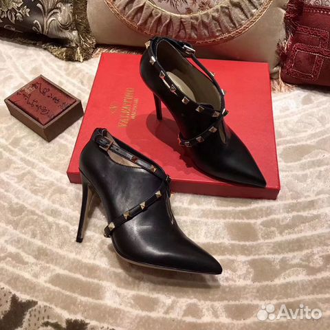 Туфли Valentino новая коллекция Туфли Valentino новая коллекция