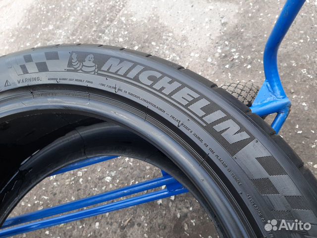 285/40 R19 Michelin Pilot Super Sport 103Y ii 285/40 R19 Michelin Pilot Super Sport 103Y ii