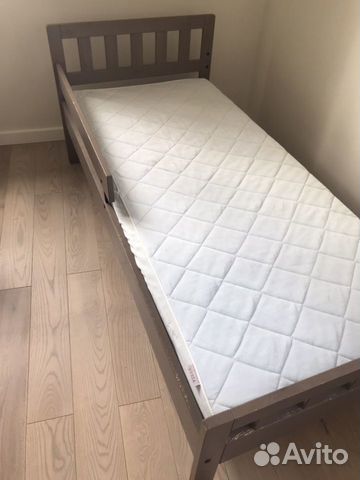 Детская кровать IKEA Детская кровать IKEA