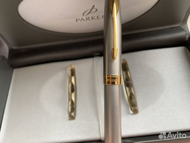 Шариковая ручка Parker Sonnet Steel GT - новая Шариковая ручка Parker Sonnet Steel GT - новая