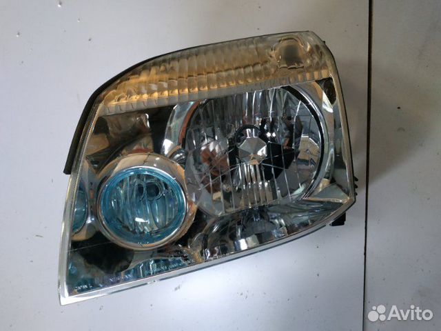 Фара передняя левая Nissan Х-Trail 2000-2007 Фара передняя левая Nissan Х-Trail 2000-2007