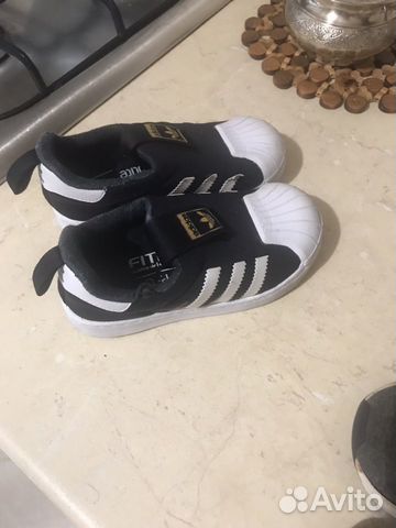 Кроссовки adidas Кроссовки adidas