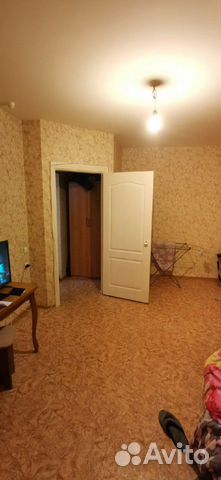 1-к квартира, 30 м², 8/10 эт. 1-к квартира, 30 м², 8/10 эт.