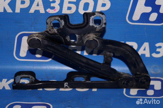 Петля капота правая Opel Corsa D 1.2 Z12XEP Петля капота правая Opel Corsa D 1.2 Z12XEP
