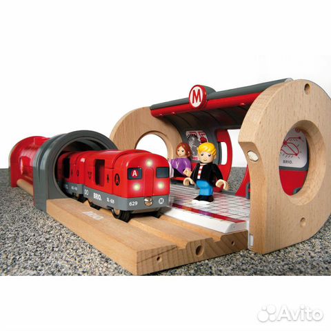 Brio 33513 Метро Brio 33513 Метро