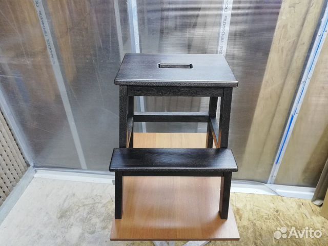Табурет стремянка 2 ступени из дуба и ясеня