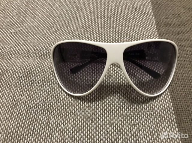 Очки солнцезащитные
