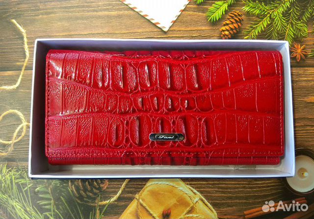 Кошелек из натуральной кожи Кошелек из натуральной кожи