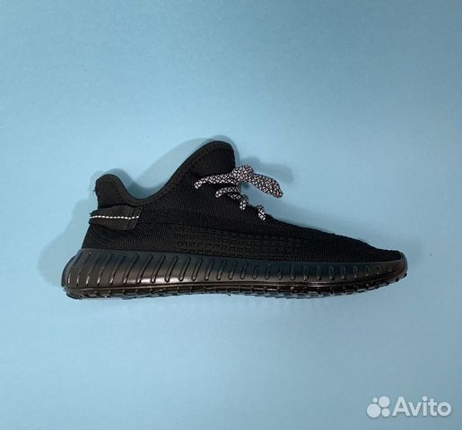 Кросовки Yeezy Boost 350 V2 мужские оптом