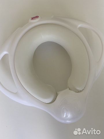 Сиденье на унитаз Сиденье на унитаз
