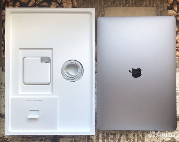 MacBook Pro 15 2019 / i9 / 8 ядер / 512 SSD