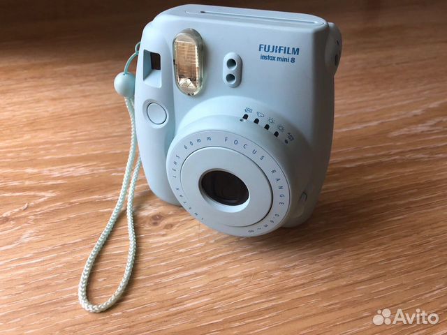Фотоаппарат мгновенной печати fujifilm instax mini Фотоаппарат мгновенной печати fujifilm instax mini