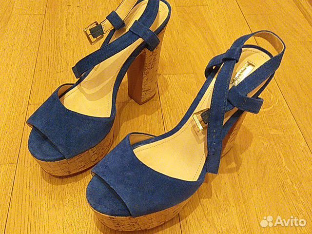Босоножки Schutz, новые Босоножки Schutz, новые
