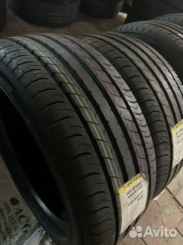 225 50 R17 Dunlop sp sport 050