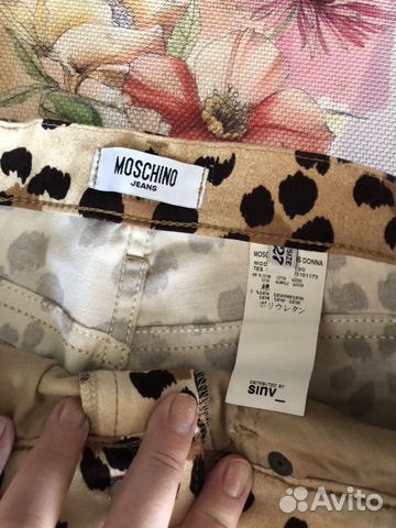 Шорты Moschino р 27, состояние новых