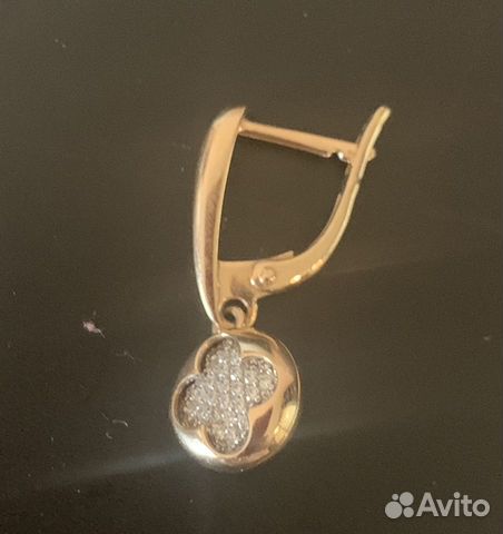 Золотые серьги и кольцо с брильянтами