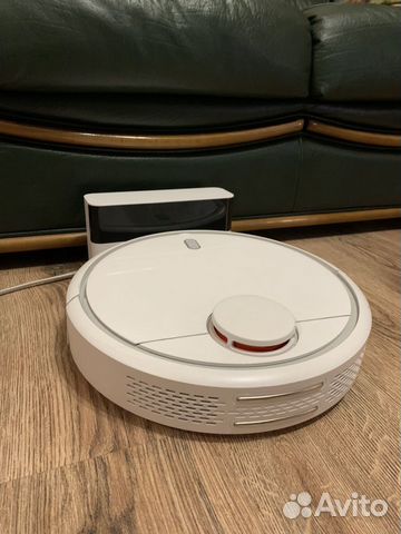 Робот-пылесос Xiaomi Mi Robot Vacuum Cleaner Робот-пылесос Xiaomi Mi Robot Vacuum Cleaner