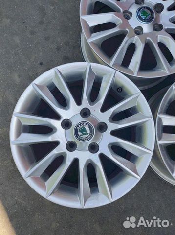 Диски бу литые R15 B на Skoda