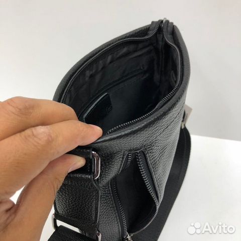 Новая мужская сумка для планшета из кожи Gucci Новая мужская сумка для планшета из кожи Gucci