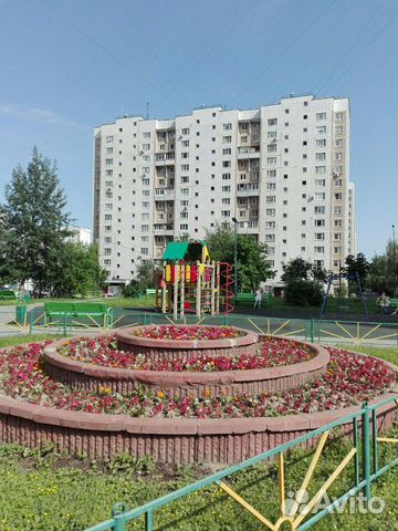 1-к квартира, 30 м², 1/14 эт. 1-к квартира, 30 м², 1/14 эт.