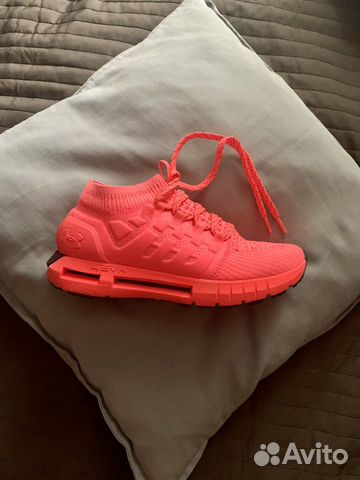 Кроссовки Under Armour Hovr