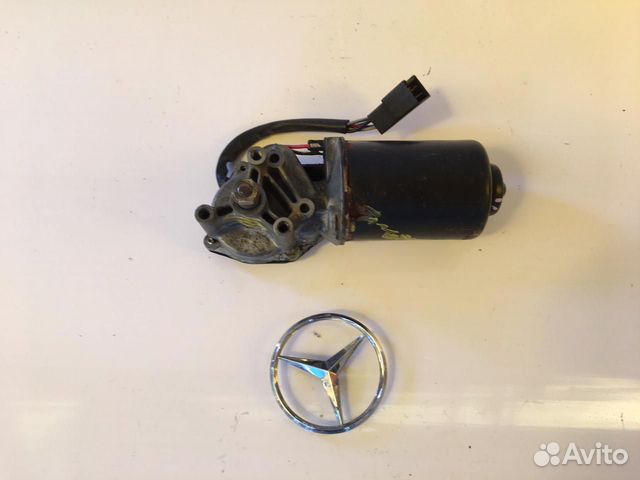 Мотор стеклоочистителя перед Mercedes Vito 638