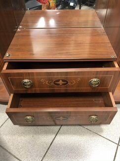 Шкаф сервант