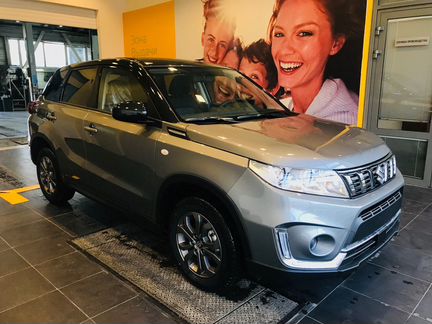 Suzuki Vitara 1.4 AT, 2020