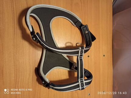 Шлейка для собаки