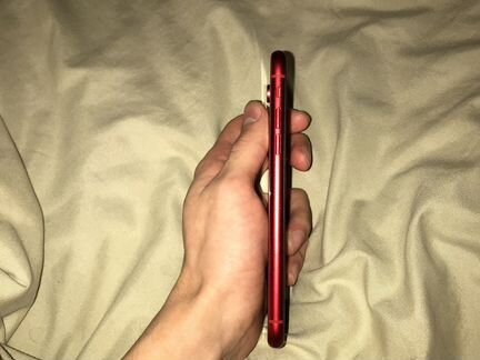 iPhone xr 64gb red