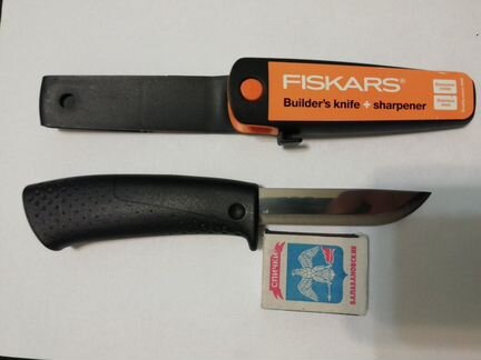 Нож Fiskars